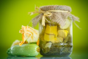 Marinuotos cukinijos pagal Danutę: senas geras, visad pasiteisinantis receptas