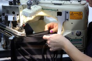 Dar kelios įmonės praneša apie darbuotojų atleidimus