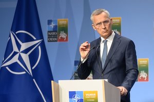 Žiniasklaida: NATO patvirtinti nauji gynybos nuo Rusijos planai