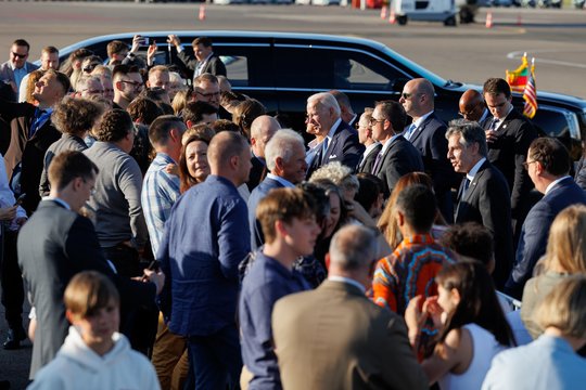 JAV prezidentas Joe Bidenas pirmadienį atvyko į Lietuvą.<br>T.Bauro nuotr.