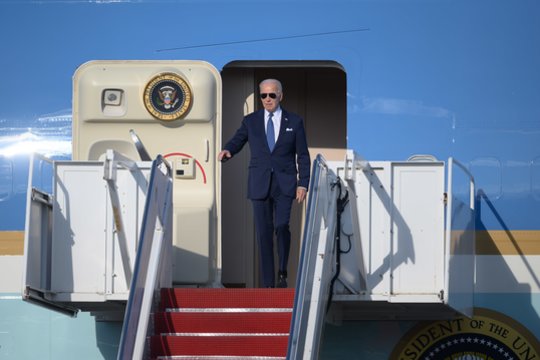 JAV prezidentas Joe Bidenas pirmadienį atvyko į Lietuvą.<br>V.Skaraičio nuotr.