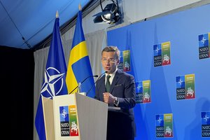 Švedijos premjeras sako besidžiaugiantis susitarimu dėl jo šalies narystės NATO