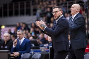 „Pieno žvaigždės“ pristatė naująjį vyriausiąjį trenerį – į pergales bandys vesti buvęs „Wolves“ asistentas