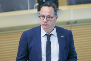 Ž. Pavilionis laukia J. Bideno kalbos Vilniuje: gal jis, pamatęs aiškiai neviltį transliuojančius veidus, ištaisys klaidą