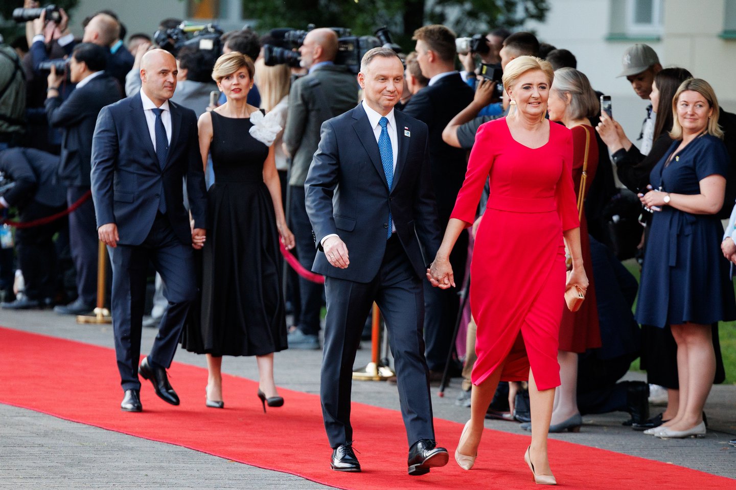 NATO viršūnių susitikimo Vilniuje iškilmingos vakarienės ir kitų renginių akimirkos.<br>T.Bauro nuotr.