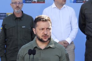 V. Zelenskis skelbia apie pirmųjų susitikimų sėkmę: Vokietija nusiųs Kijevui sistemų „Patriot“, iš Kanados – šarvuočiai