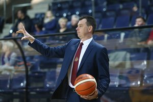 Atsisveikinama su dar viena legenda: „Šiaulių“ trenerių štabe nebedirbs Robertas Giedraitis