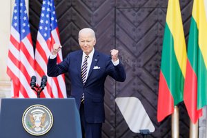 Į lietuvius kreipęsis J. Bidenas tarė žodžius, kurių laukėme visi: „Mes nesusvyruosime!“