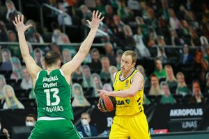 „Olympiakos“ rado pamainą išvykusiam A. Vezenkovui