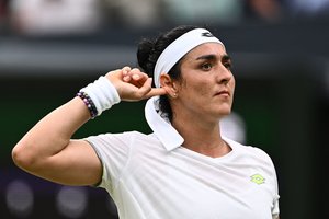 Vimbldono finale – M. Vondrousovos ir O. Jabeur dvikova