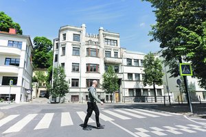 Įsigiję įspūdingus, bet apleistus rūmus Kaune, verslininkai juos vers daugiabučiu