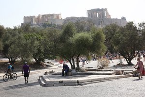 Karščio bangai alinant Europą, Graikijoje buvo uždarytas Akropolis