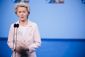 U. von der Leyen: ES nusiteikusi sankcijomis silpninti Rusijos karinį pajėgumą