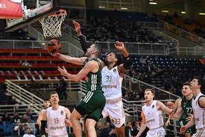 Atėnų „Panathinaikos“ ir toliau vykdo apsivalymą – atsisveikino su dviem krepšininkais