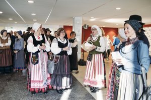 Į unikalią istorijų operą „Klaipėda“ įsilies ir viena iš šimto šalies šišioniškių tarmės puoselėtojų