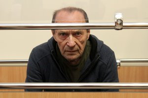 Žarstekliu žmoną užmušęs Raseinių rajono gyventojas senatvę praleis už grotų