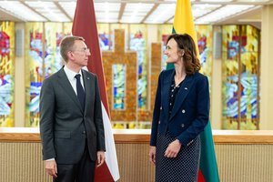 V. Čmilytė-Nielsen su Latvijos prezidentu aptarė Stambulo konvencijos perspektyvas: apmaudu, bet kaimynai mus lenkia