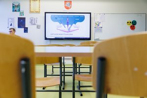 Ministerija primena: pasirinkusiems pedagogikos studijas – kelis šimtus eurų siekiančios stipendijos