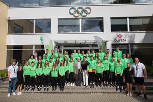 Į jaunimo olimpinį festivalį palydėtiems sportininkams – Jo Ekscelencijos Prezidento Valdo Adamkaus linkėjimas