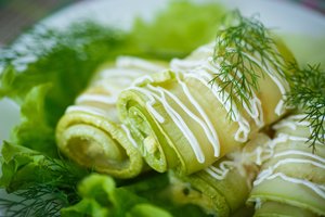 Cukinijų suktinukai su feta: paruošite lengvai, o valgysite tikrai skaniai