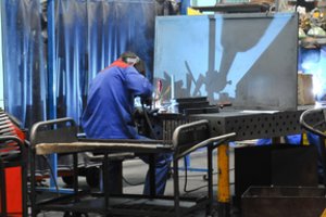 Dirbate šiuos darbus? Jau netrukus galite būti nebereikalingi – jus pakeis dirbtinis intelektas