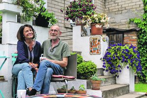 Savo sodybą šeima praminė „Mamutų kiemu“ dėl gana keistos priežasties