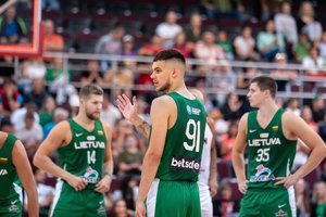 Lietuvos rinktinės pergalę prieš Jordaniją apkartino tragiškas kėlinys ir iššvaistytas pranašumas