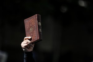 Po Korano išniekinimo Švedijoje Iranas reikalauja griežčiausios bausmės