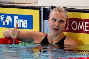 Taip greitai dar neplaukusi R. Meilutytė įvertino rezultatą: „Esu apstulbusi“