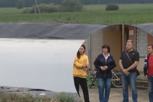 Gyventojai dūsta nuo nežmoniškos smarvės, bet nusižengę statytojai nusileisti nežada: kvapas – subjektyvu