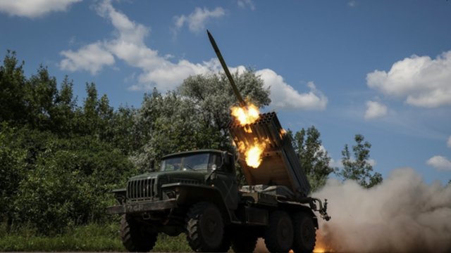 Ukrainiečių atkovotos teritorijos pykdo rusus: okupantai negailestingai leidžia raketas