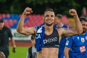 A lygos turo apžvalga: lyderių duetas bėga į priekį