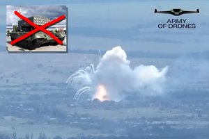 Nepamirštami vaizdai: parodė, kaip po drono atakos rusų sunkusis ugniasvaidis virsta įspūdingu fejerverku