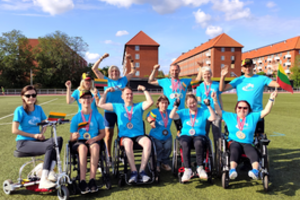 Galingas Lietuvos triratininkų pasirodymas Frame Running World Ability Sport International Cup 2023