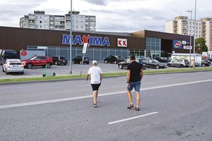 Kauniečiai ne vieną dešimtmetį nesulaukia pėsčiųjų perėjų: prasižengusius baudžia policija