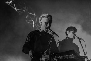 Antroji festivalio „Galapagai“ diena: į Zaraso ežero salą muzikantai skubėjo net iš Los Andželo