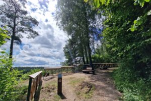 Atnaujintas Škėvonių pažintinis takas: lankytojus pasitinka naujovės ir kerinčios panoramos