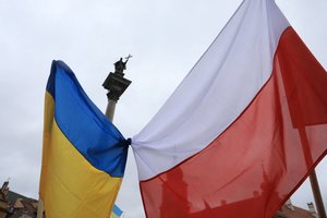 Lenkija ir Ukraina išsikvietė viena kitos ambasadorius