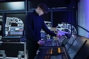 Sukluskite: liko tik kelios dienos pateikti prašymus į profesines mokyklas