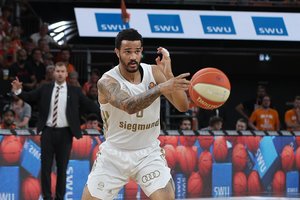 Vokietijos rinktinei nepadės „Bayern“ krepšininkas