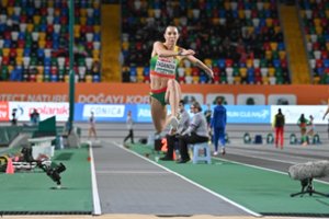 Ilgai nematytą rezultatą pademonstravusi D. Zagainova universiadoje iškovojo sidabro medalį