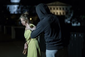 Pavogė telefoną, o paskui ir širdį: mergina įsimylėjo ją apiplėšusį vyrą