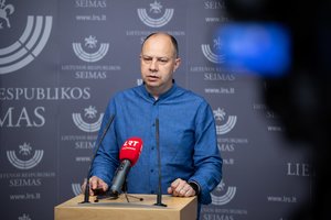 A. Veryga net neslepia: jeigu laimėtų G. Nausėda, prezidento rinkimuose jis kandidatuotų po 5 metų