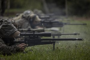Rudenį laukia rimta diskusija dėl krašto apsaugos: paliestų visus