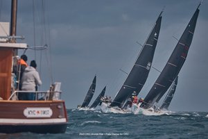 Po ekstremalaus pirmojo etapo Pasaulio jūrinio buriavimo čempionate tarp lietuvių pirmauja „Keturi vėjai“