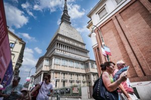 Italija įvedė bankų perteklinio pelno mokestį