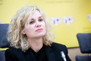 M. Danielė ragina Lietuvos institucijas suteikti geresnę apsaugą motinoms, su vaikais bėgančioms iš užsienio nuo smurtaujančių vyrų