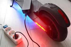 Kodėl sprogsta baterijos ir kaip to išvengti?