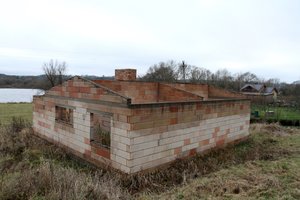 Įsigijote nuostabų sklypą, bet su namo projektu, kurį norite keisti: bus reikalų