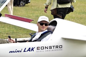 Įspūdinga trijų lietuvių kelionė prasidėjo: pakilo į 4 tūkst. kilometrų skrydį per Europą